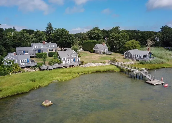 Waterfront With Amazing Views Dog Friendly