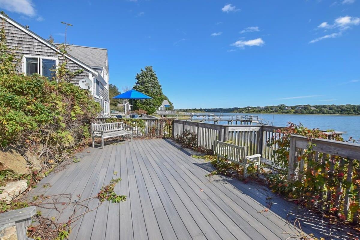 Holiday home Waterfront With Amazing Views Dog Friendly *