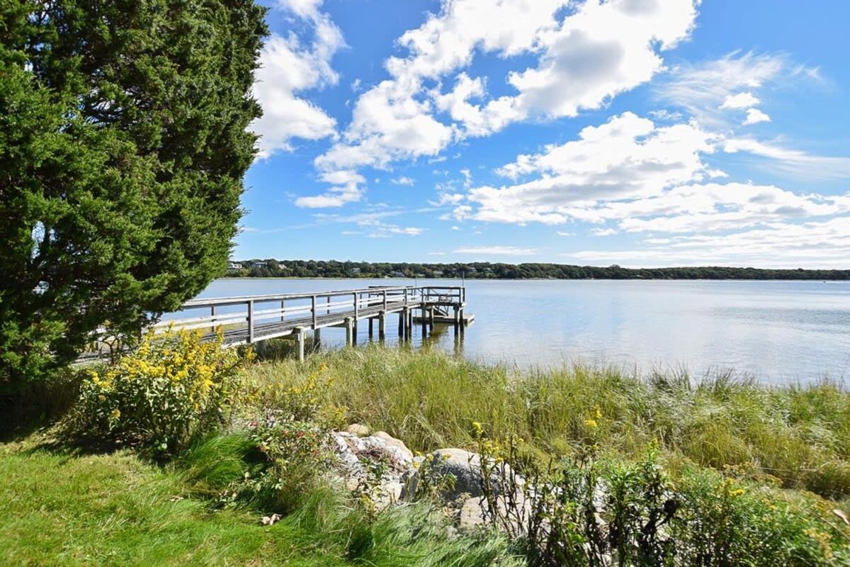 Holiday home Waterfront With Amazing Views Dog Friendly *